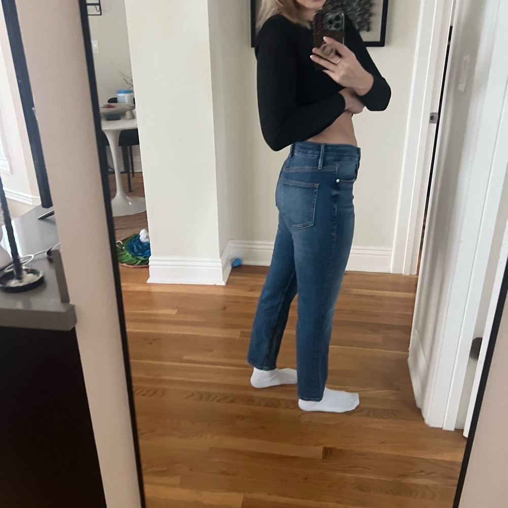 Good American Straight Jean size 6